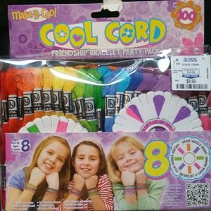 🌸FREE WITH PURCHASE!!! Friendship bracelet pack